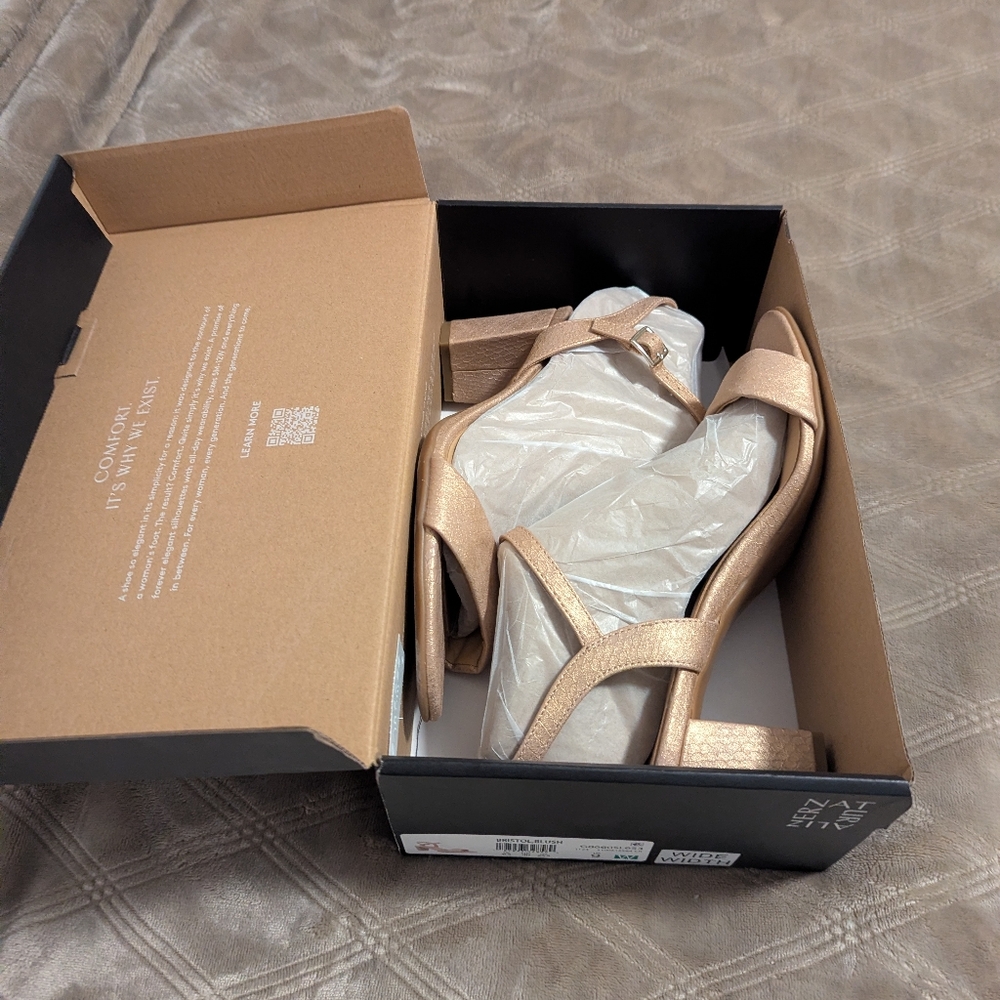 Naturalizer Shoes